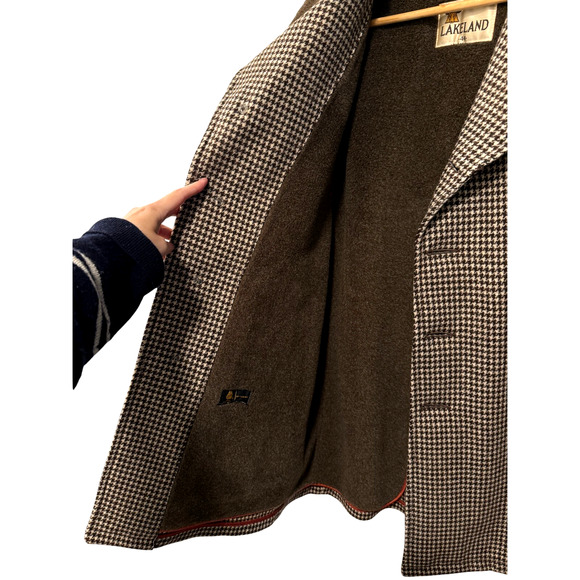 SOLD!  Vintage L Wool $450 Herringbone Shearling Coat Long Jacket Brown 44 - Picture 4 of 15